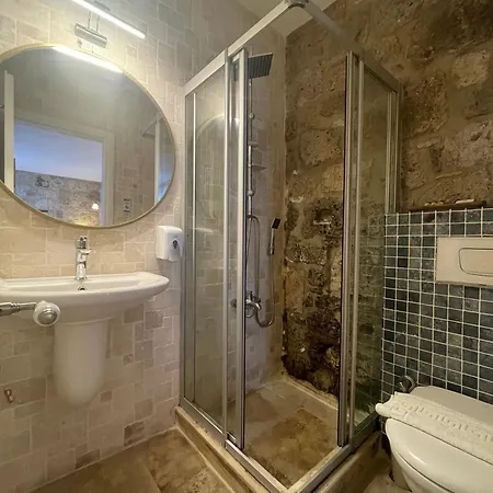 Mini-hôtel Masala 2*