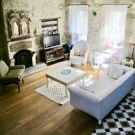 Mini-hôtel Masala 2*